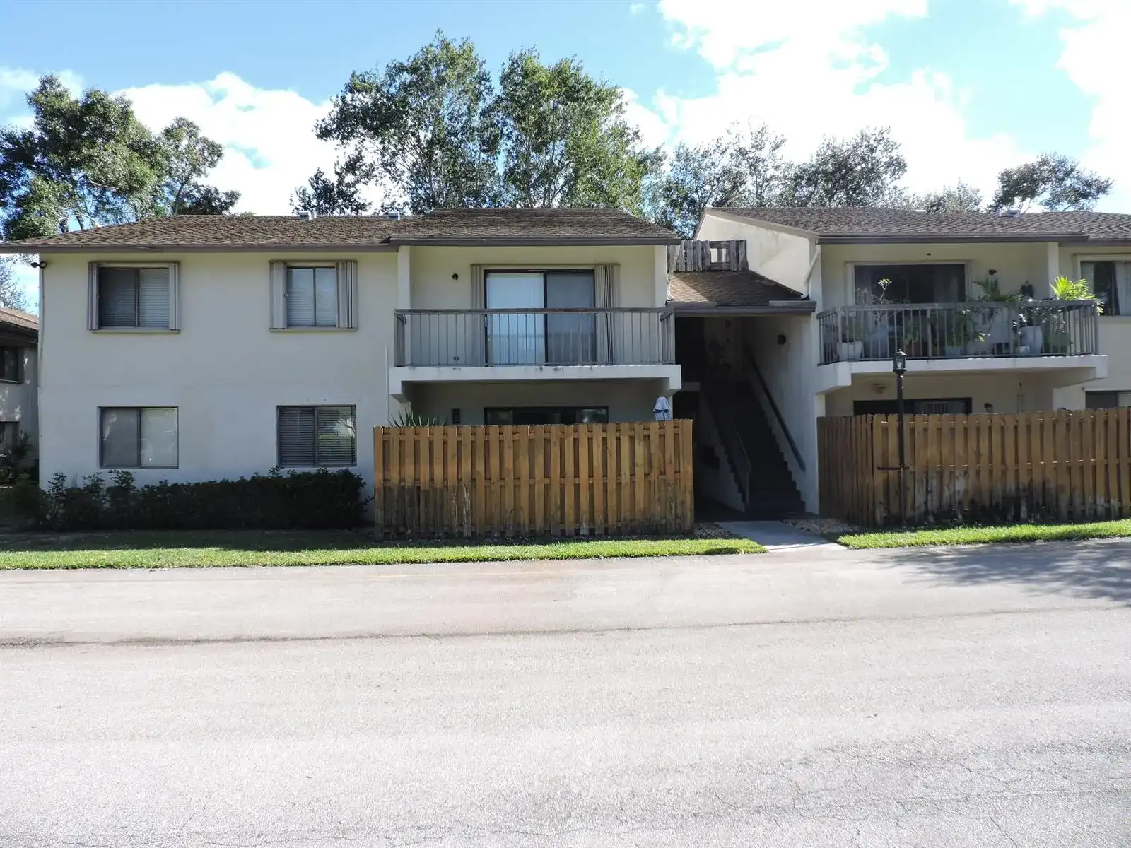 3402 Gardens East Drive # 7A, Palm Beach Gardens FL 33410