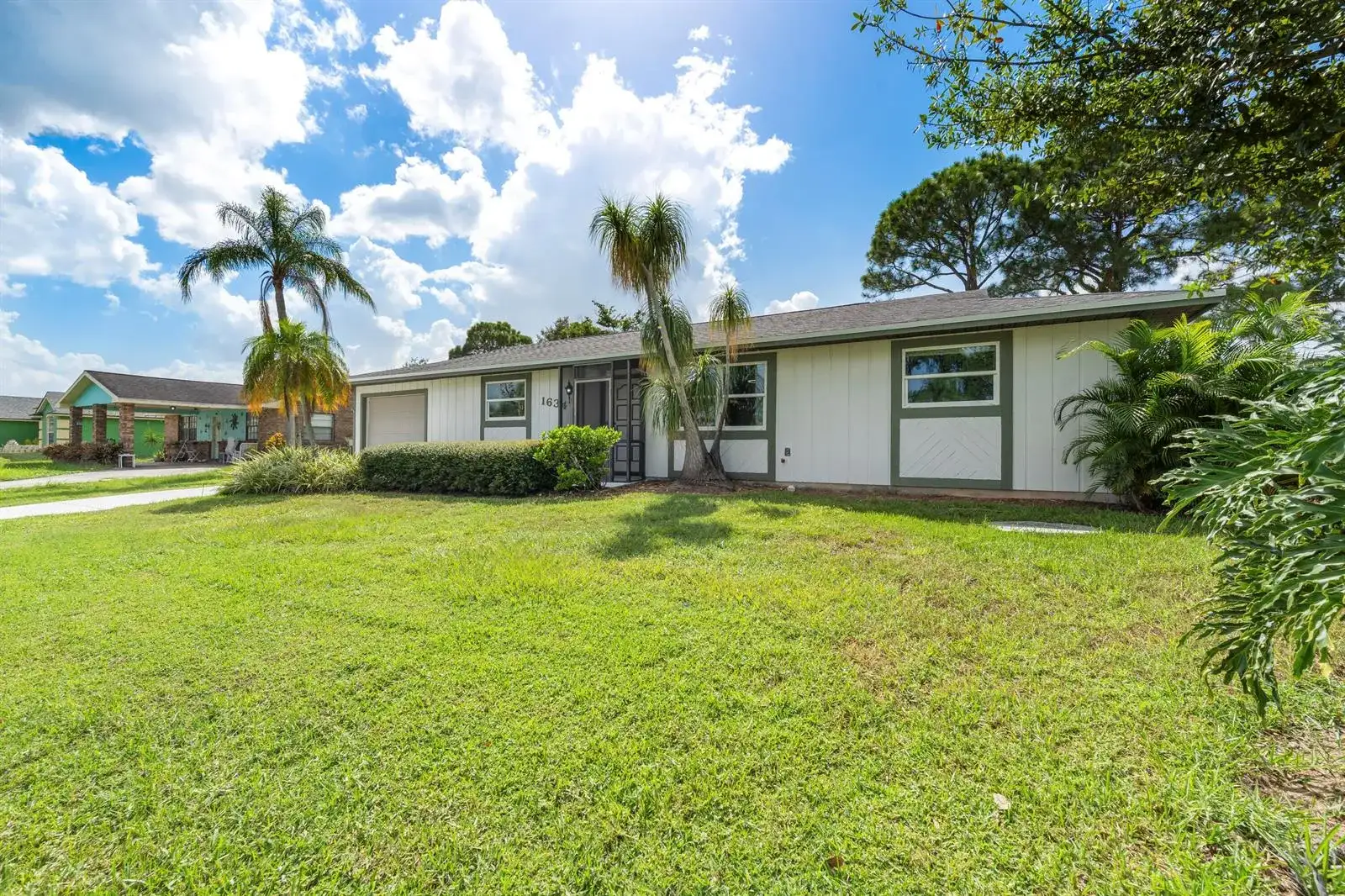 1634 SE CLEARMONT Street, Port St. Lucie FL 34983 photo 3