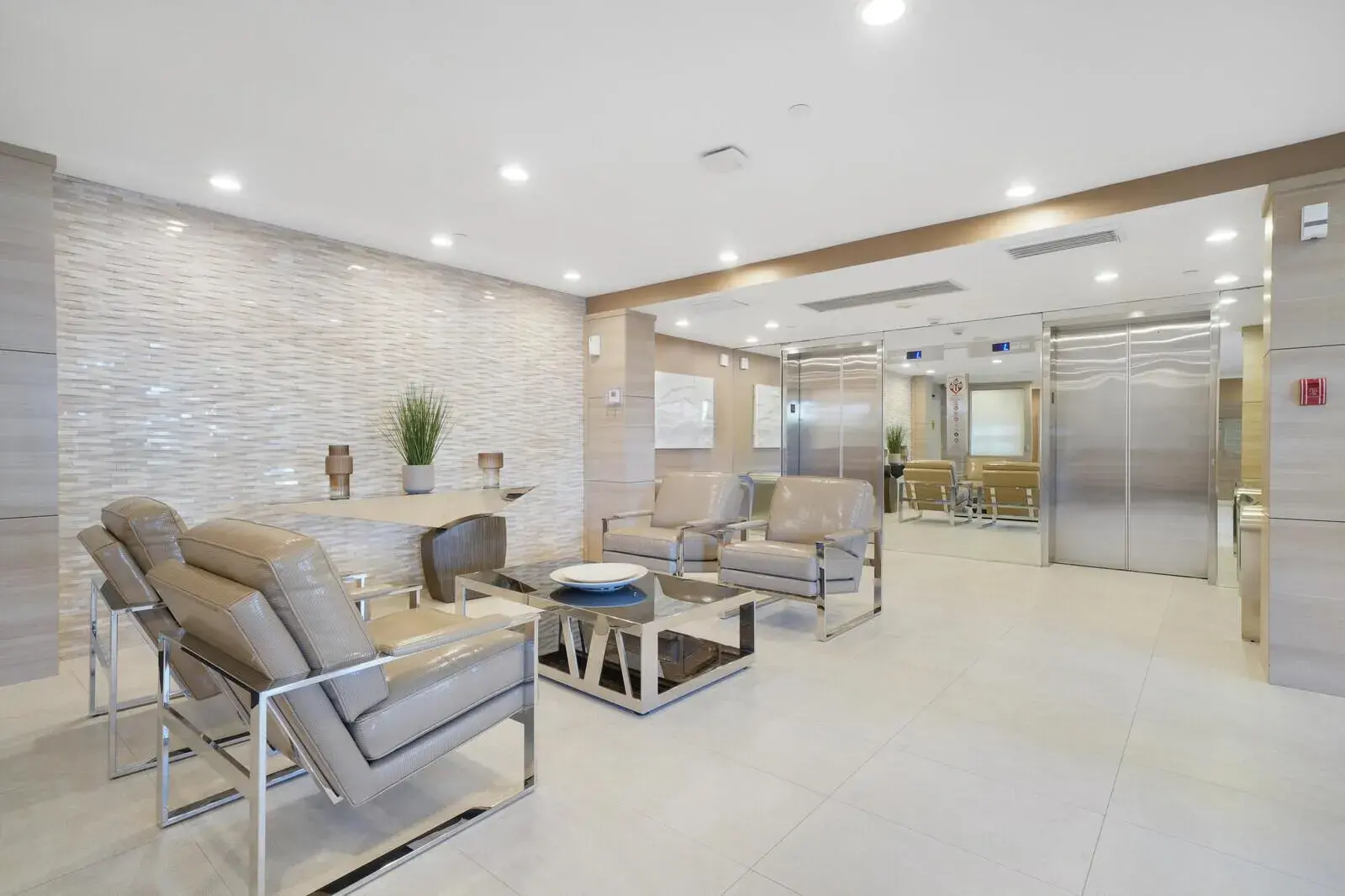 2727 N Ocean Boulevard # 203, Boca Raton FL 33431