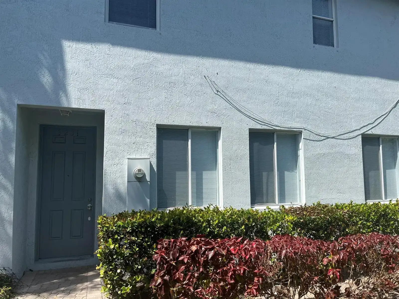 3231 LAUREL RIDGE Circle, Riviera Beach FL 33404 photo 2