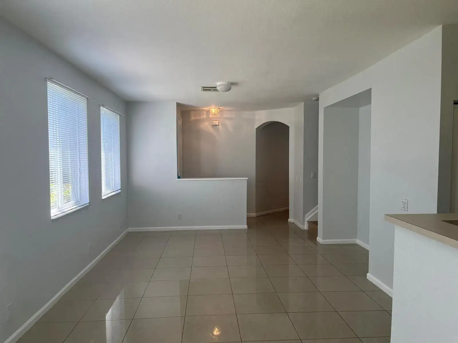 3231 LAUREL RIDGE Circle, Riviera Beach FL 33404 photo 4