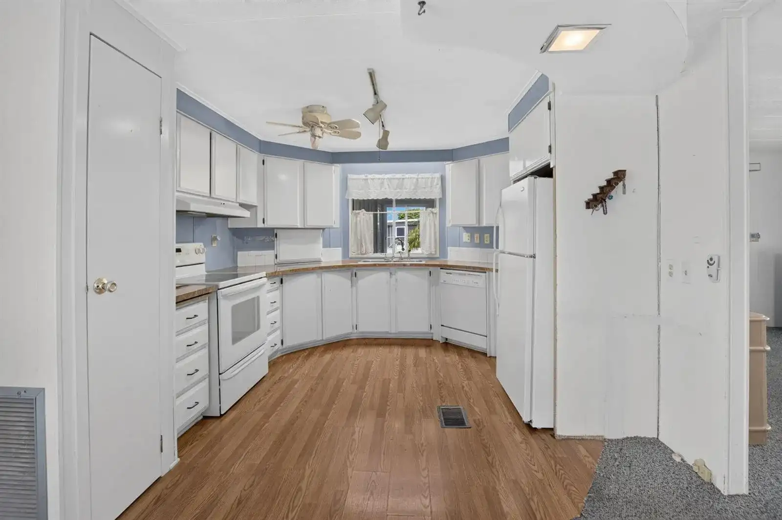 39019 GAYLE BAY, Boynton Beach FL 33436