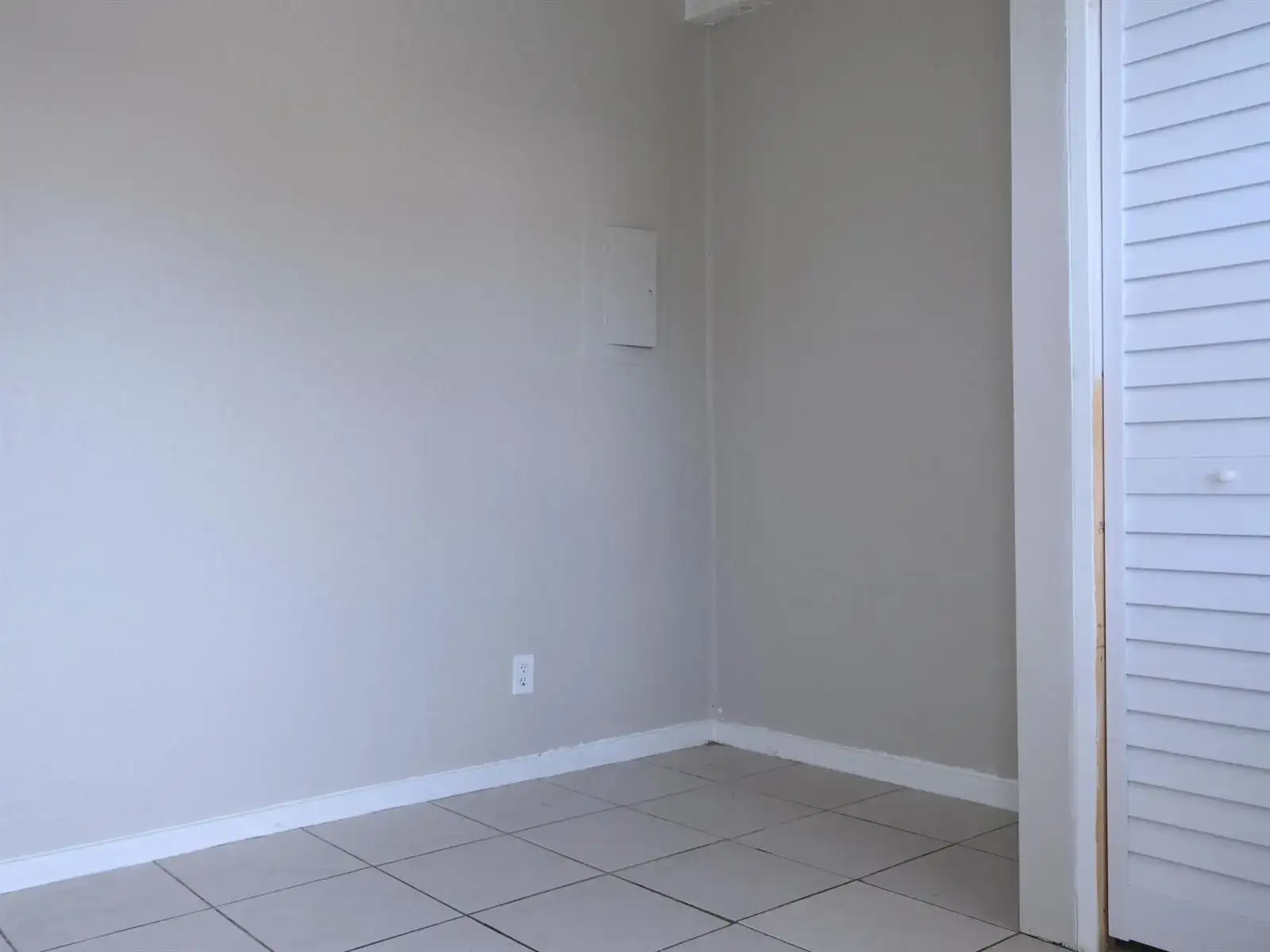 1104 22ND Street # B, West Palm Beach FL 33407 photo 3