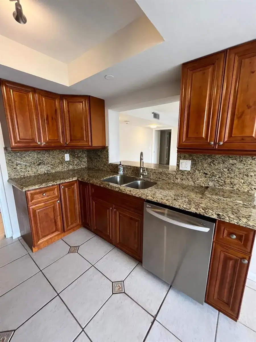 3555 S OCEAN Boulevard # 411, South Palm Beach FL 33480 photo 4