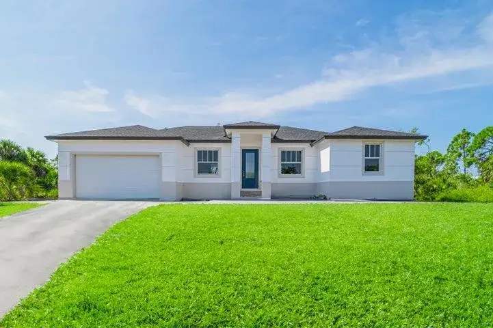 15101 BRAINBRIDGE Circle, Port Charlotte FL 33981