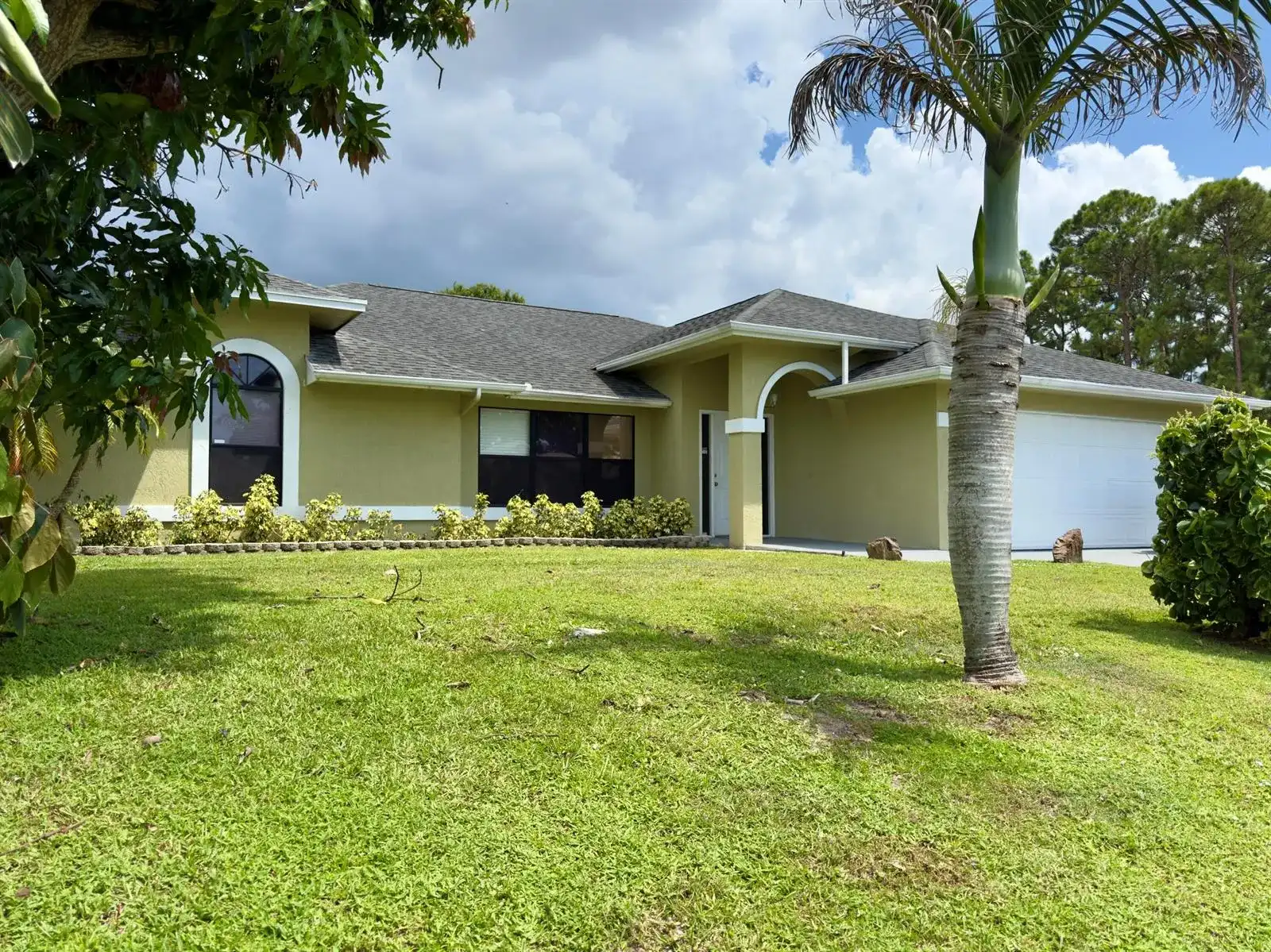838 SW SAIL Terrace, Port St. Lucie FL 34953