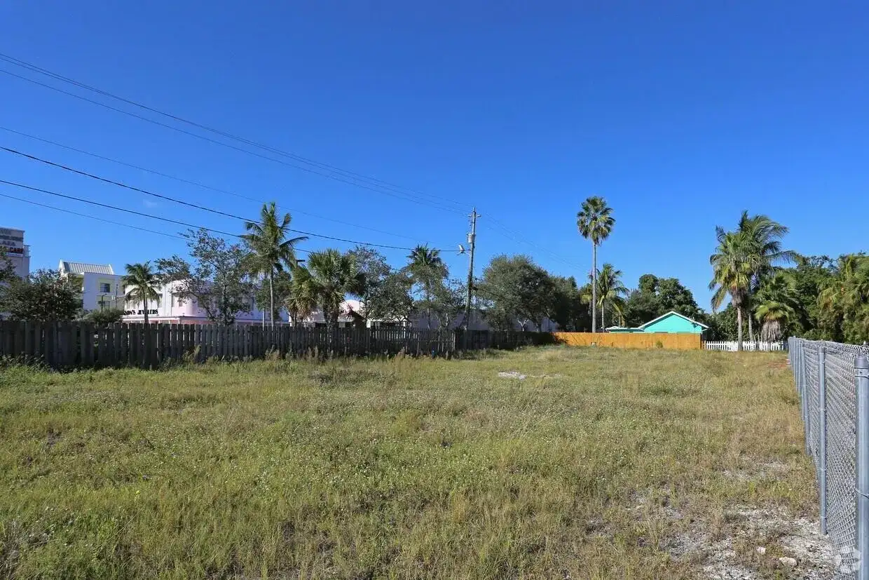 11961 US HIGHWAY 1, FL 33408 photo 4