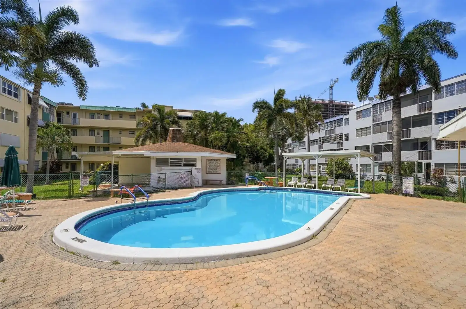 1333 E HALLANDALE BEACH Boulevard # 335, Hallandale Beach FL 33009