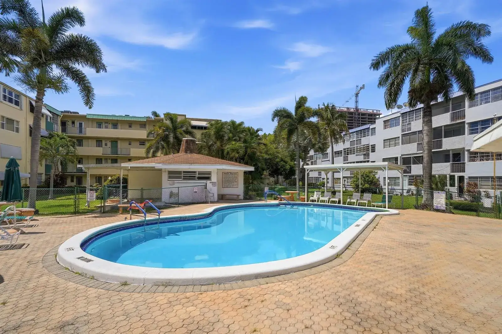 1333 E HALLANDALE BEACH Boulevard # 335, Hallandale Beach FL 33009