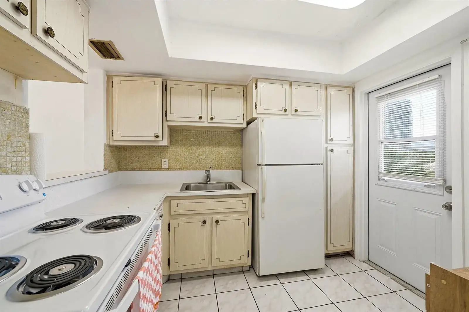 1333 E HALLANDALE BEACH Boulevard # 335, Hallandale Beach FL 33009 photo 4