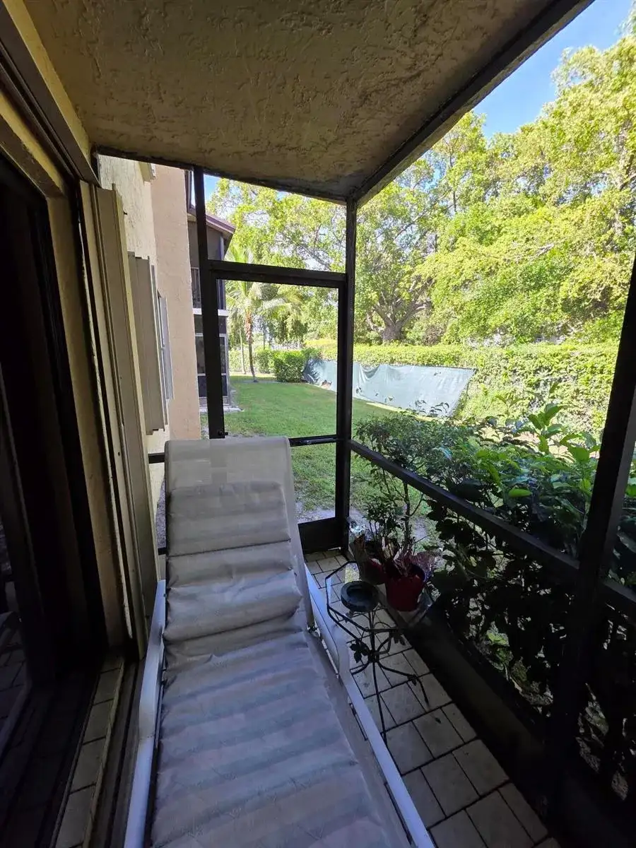 190 SE 7TH Street # 103, Deerfield Beach FL 33441 photo 3