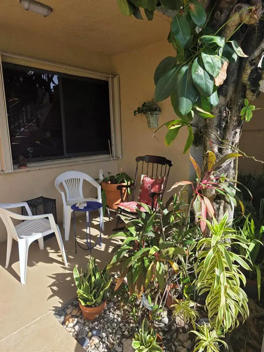 190 SE 7TH Street # 103, Deerfield Beach FL 33441 photo 4