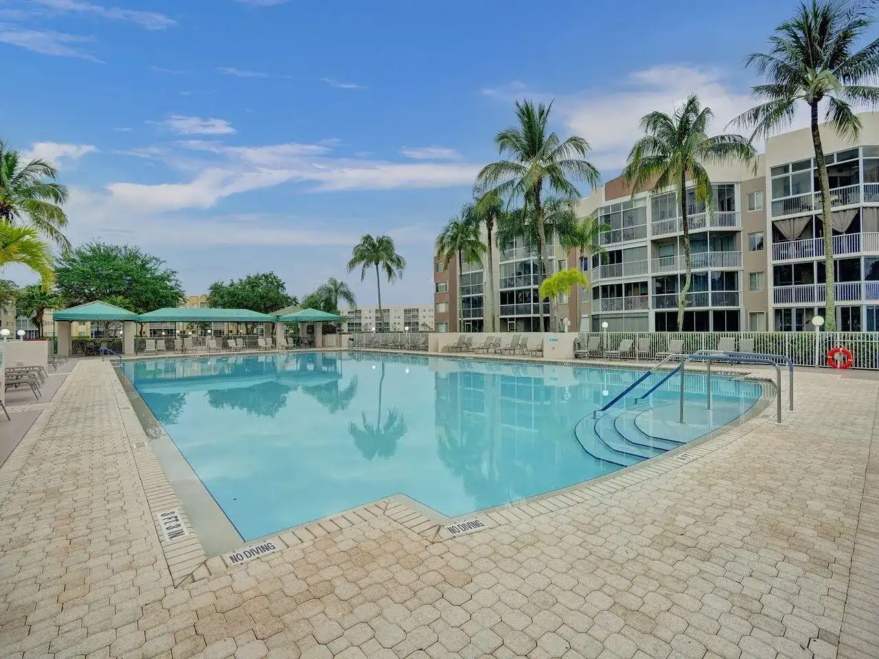 7411 GRANVILLE Drive # 106, Tamarac FL 33321