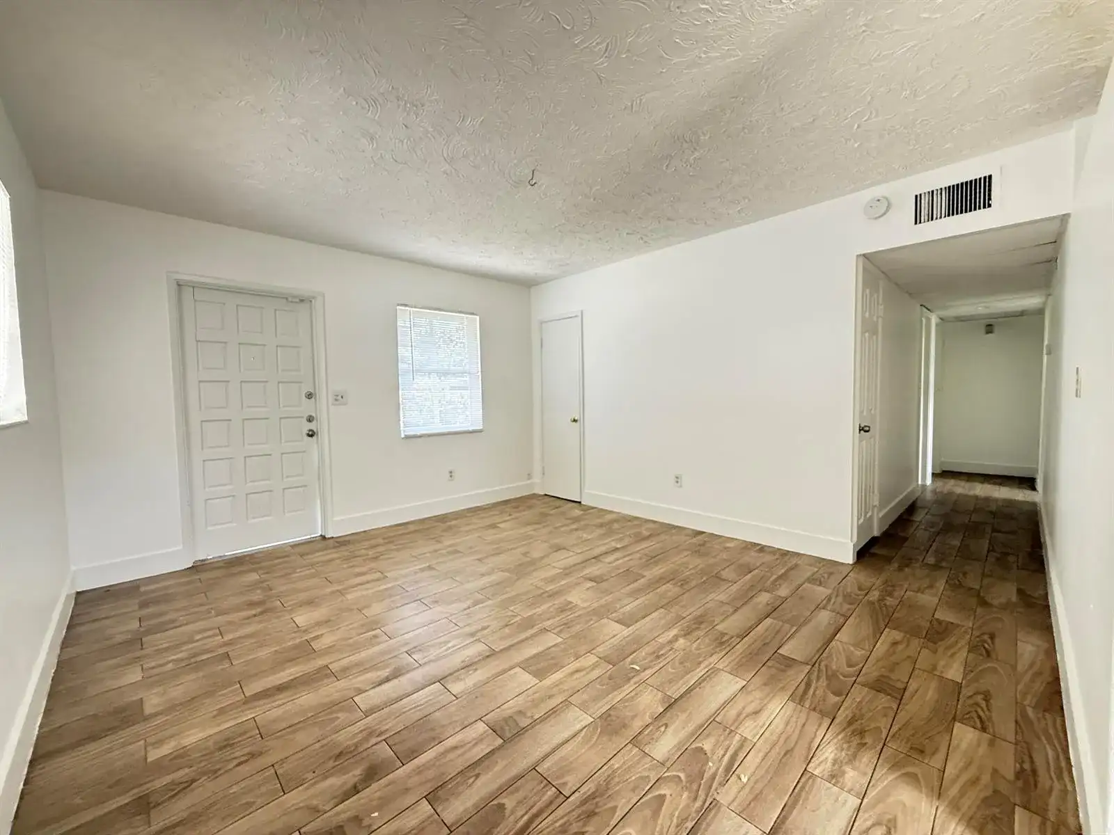 3530 NW 1ST Court NW, Fort Lauderdale FL 33311 photo 3