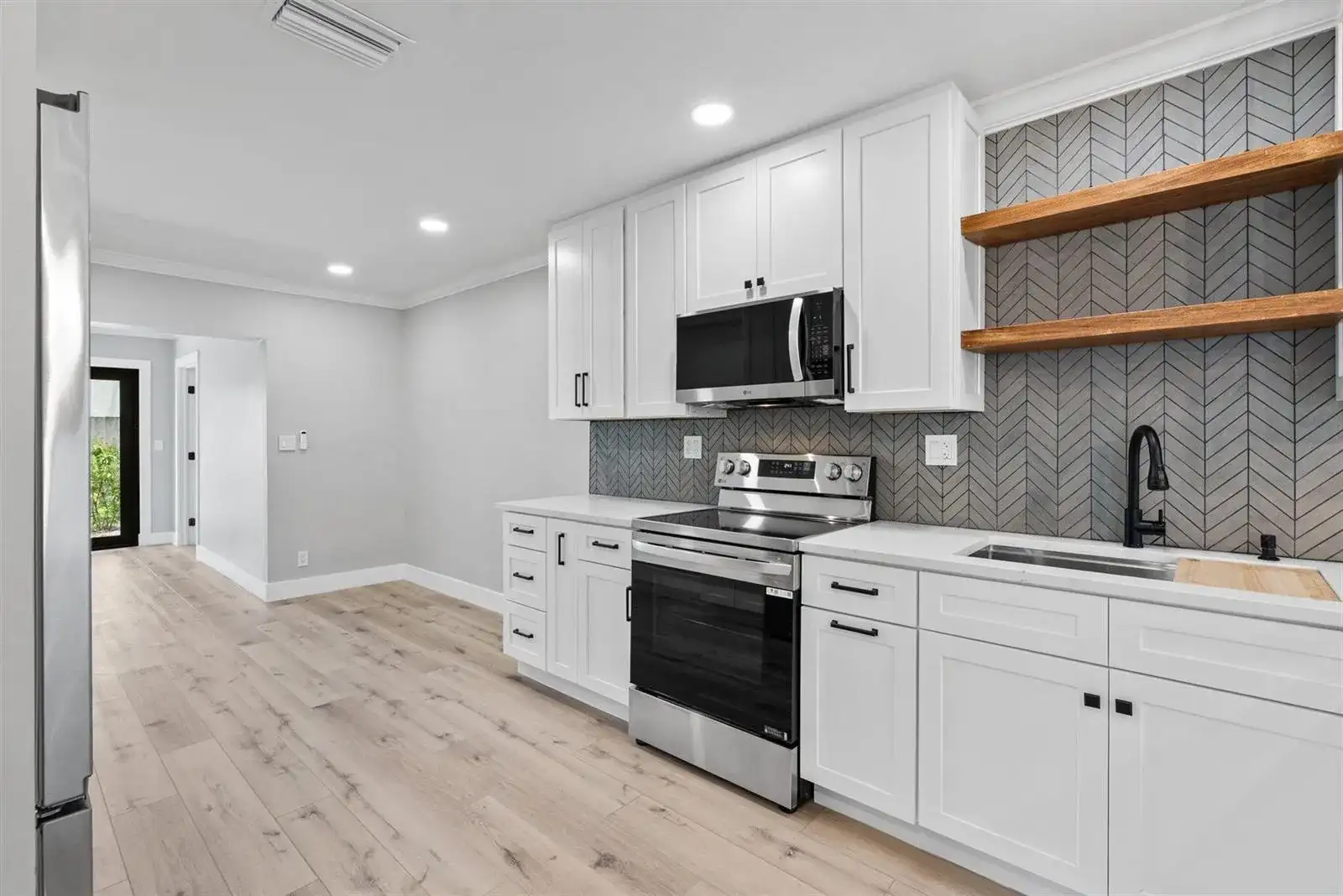 2600 NE 5th Avenue, Boca Raton FL 33431 photo 4