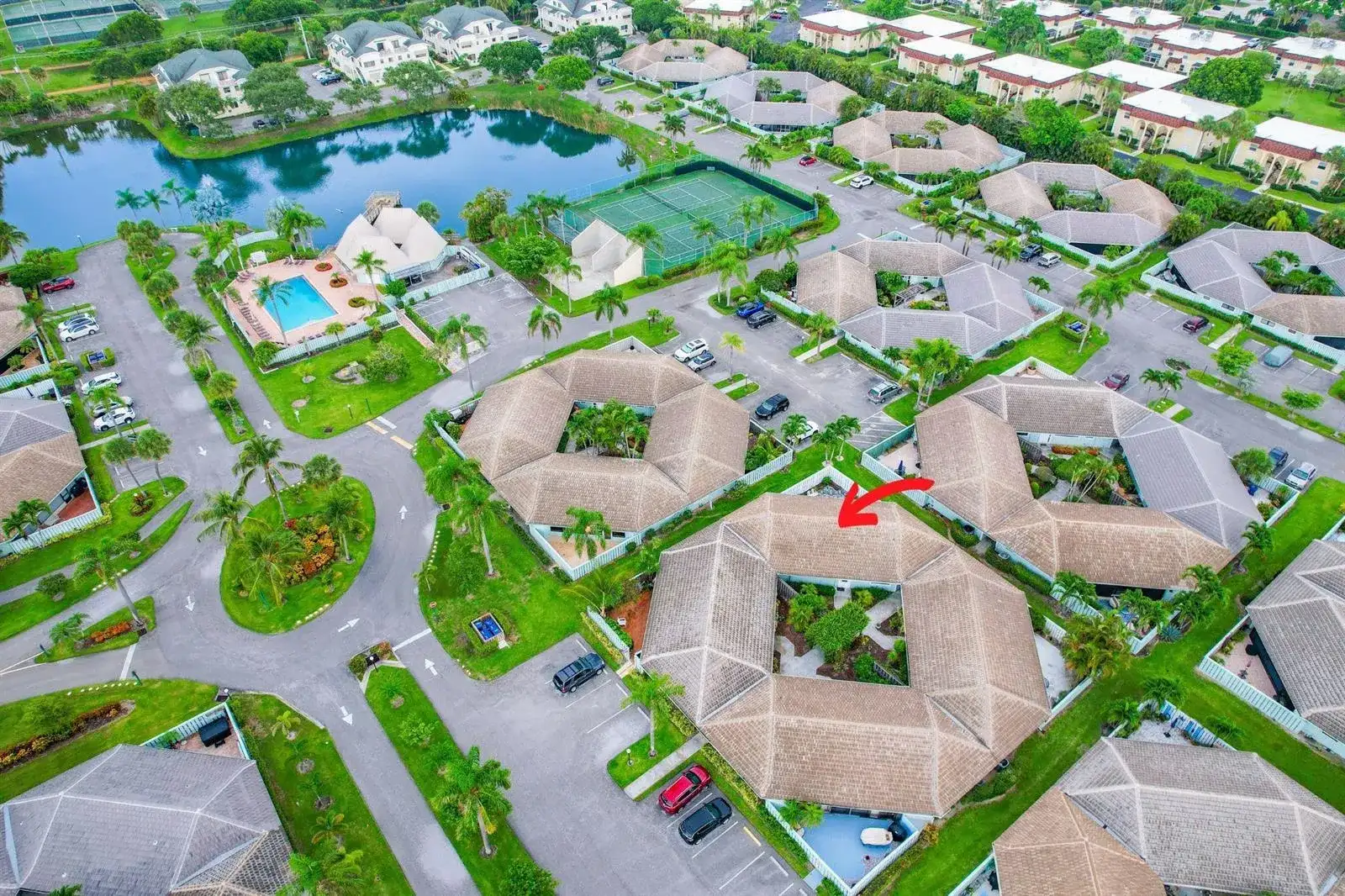1127 E SEMINOLE Avenue E # 11B, Jupiter FL 33477 photo 2