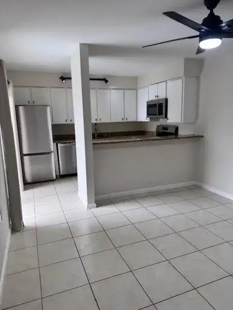 904 9TH Court, Palm Beach Gardens FL 33410 photo 4