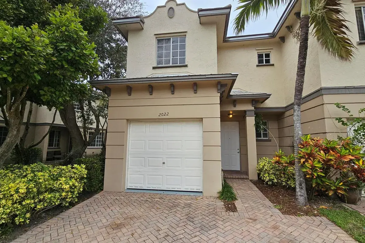 2022 ISLAND Drive, Riviera Beach FL 33404
