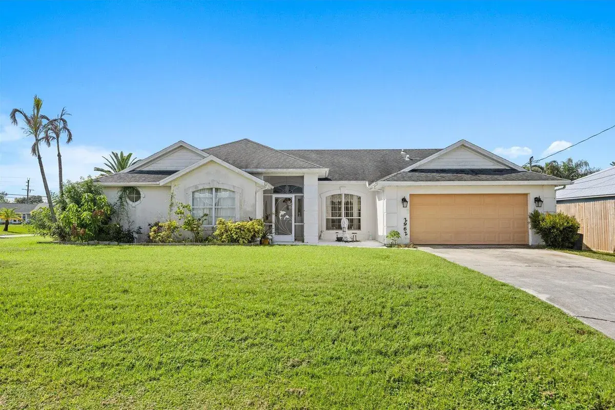 2962 SE BELLA Road, Port St. Lucie FL 34984