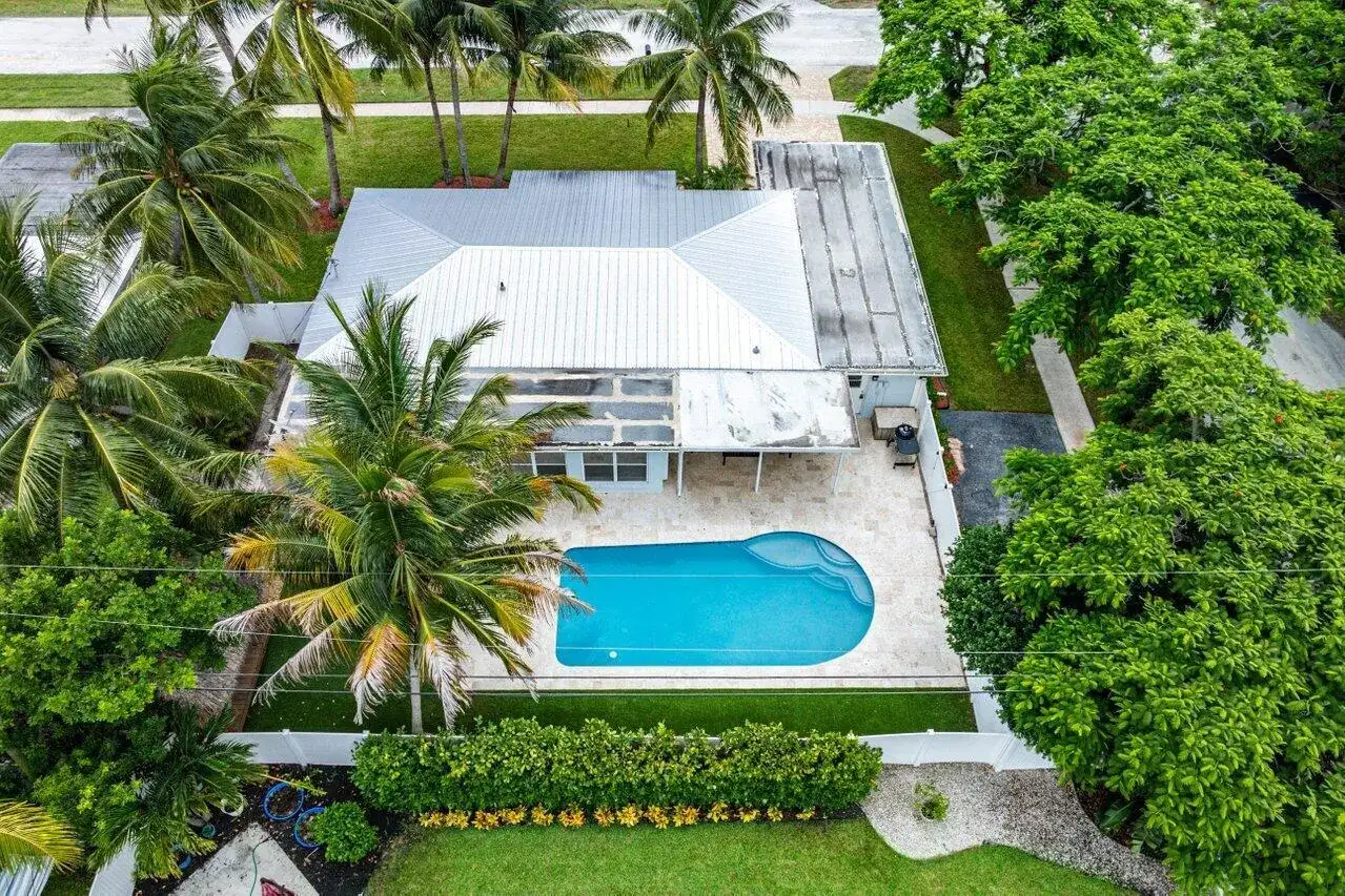 401 NE 24th Street, Boca Raton FL 33431 photo 2