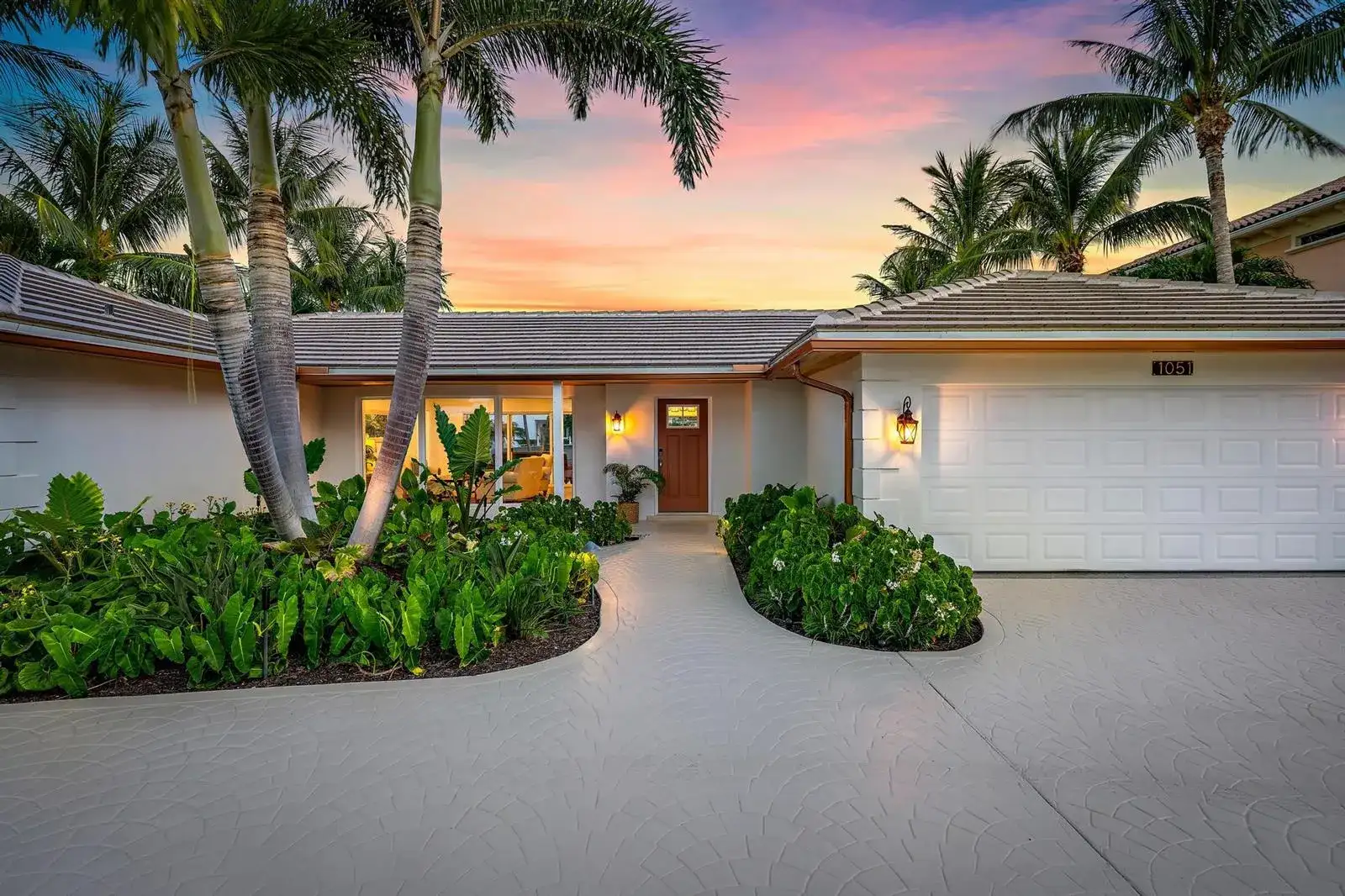 1051 Coral Way, West Palm Beach FL 33404 photo 2