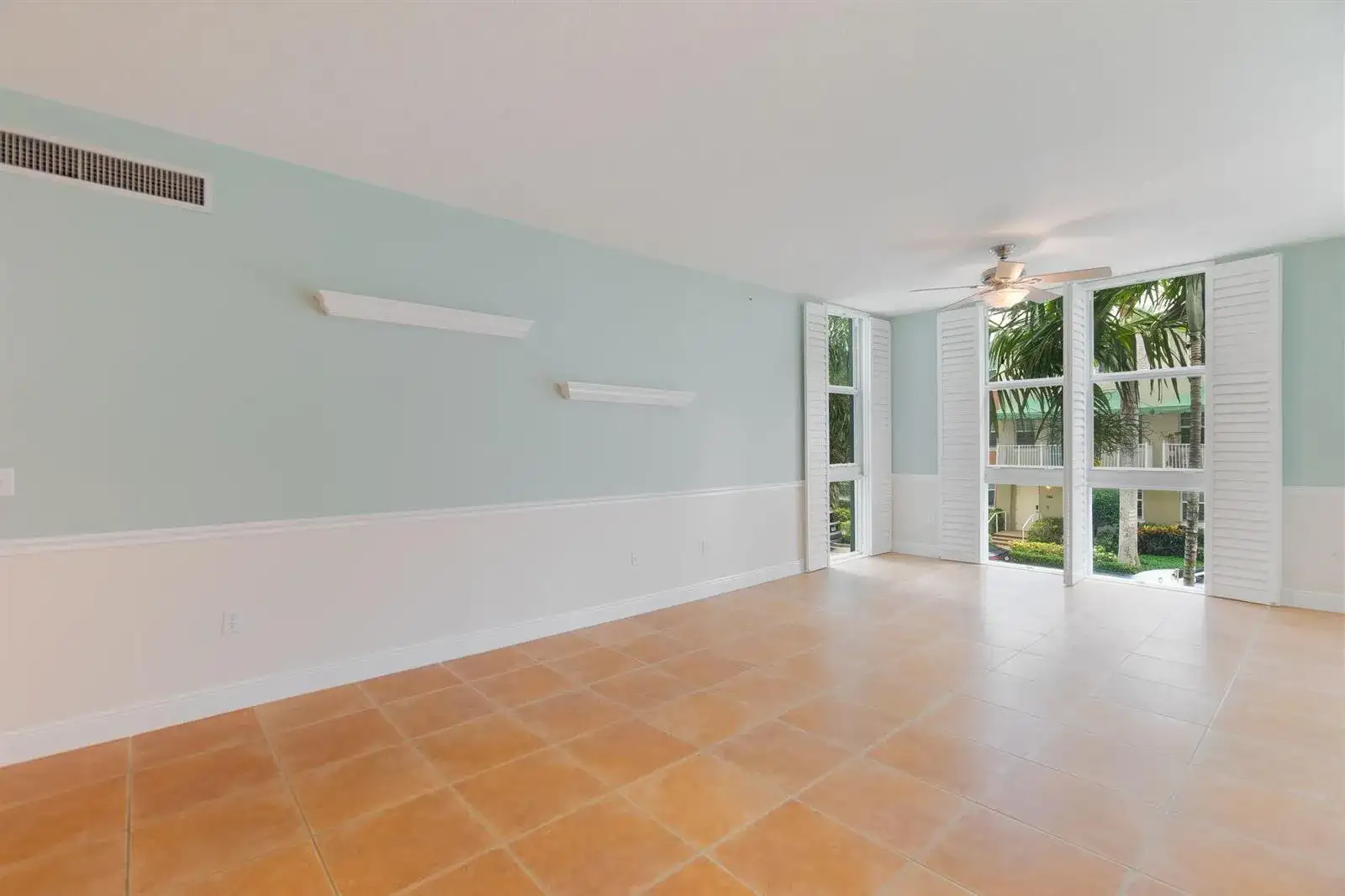 804 E Windward Way # 211, Lantana FL 33462 photo 5