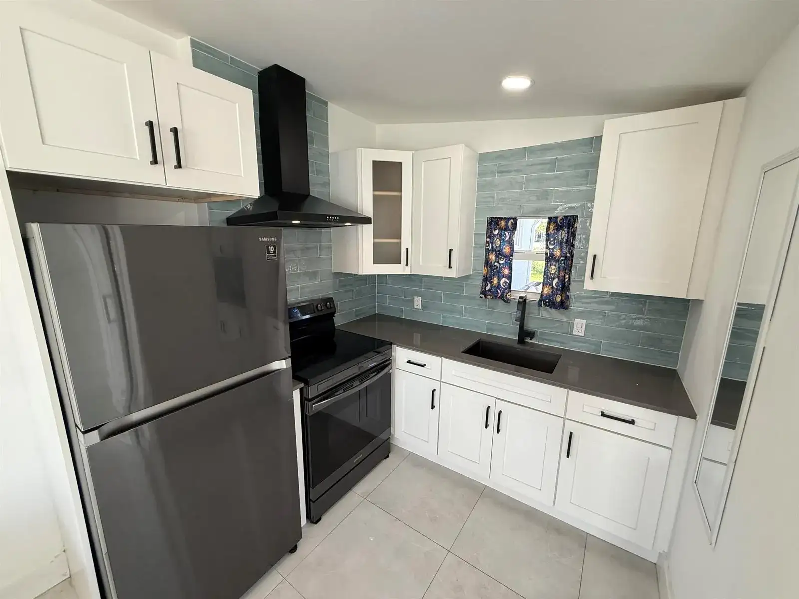5814 SE ORANGE BLOSSOM Trail S # B, Hobe Sound FL 33455 photo 5