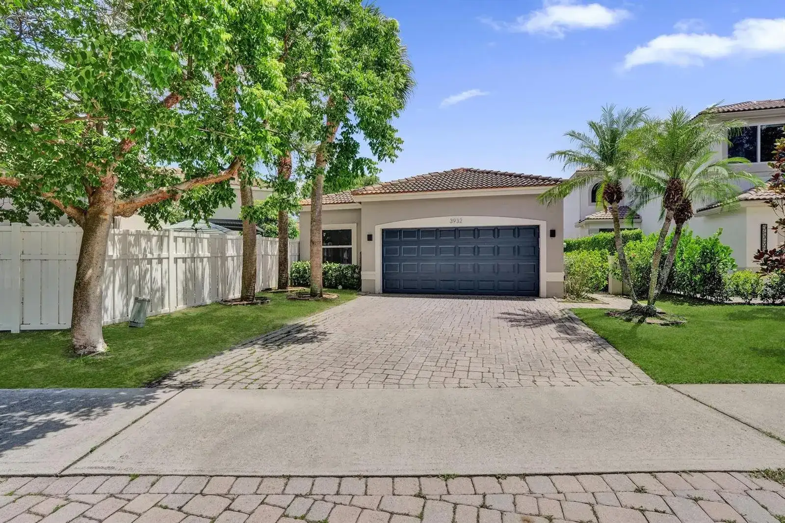 3932 NW 62nd Court, Coconut Creek FL 33073 photo 3