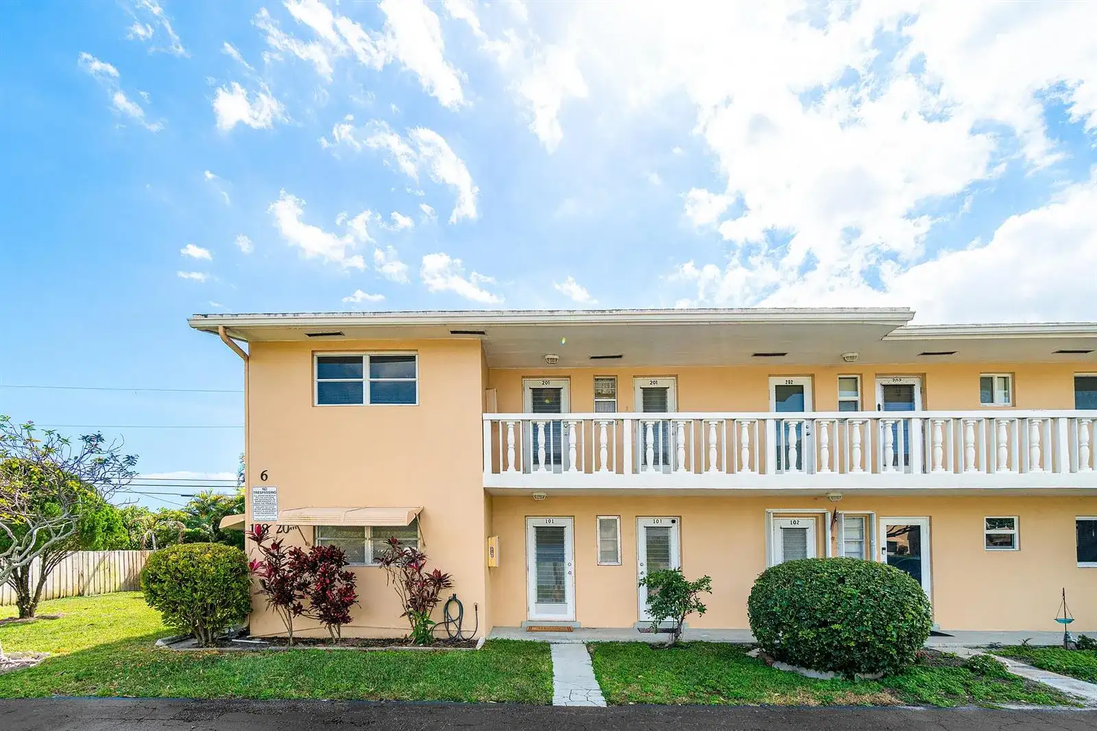 108 NE 20TH Avenue NE # 201, Boynton Beach FL 33435 photo 3