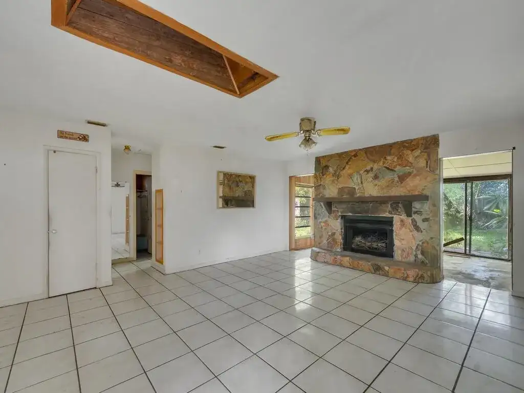 490 Sandia Avenue, Port St. Lucie FL 34983 photo 4