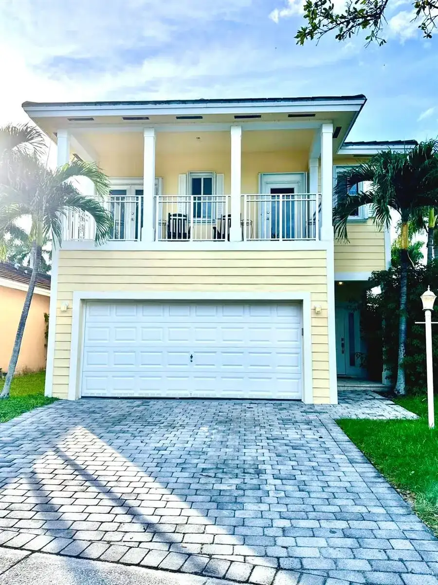 396 NE 33RD Terrace, Homestead FL 33033 photo 3