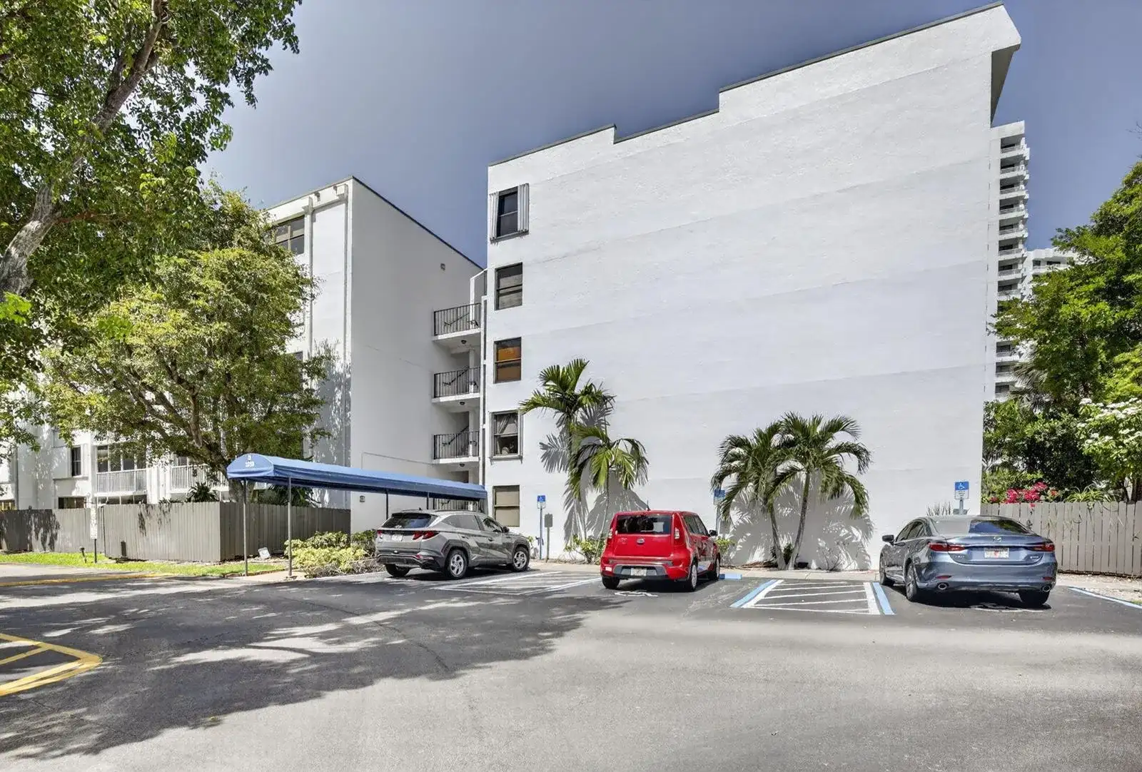 3350 NE 192ND Street # B, Aventura FL 33180 photo 3