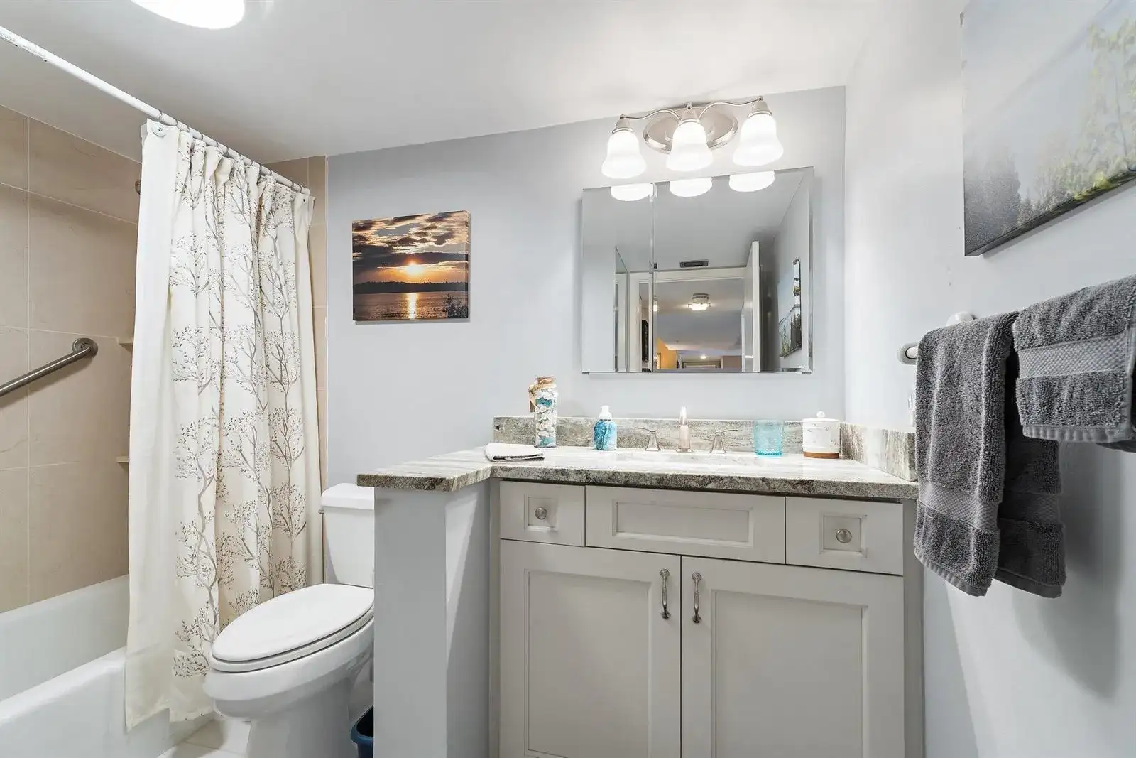 1000 N Us Highway 1, Jupiter FL 33477 photo 4