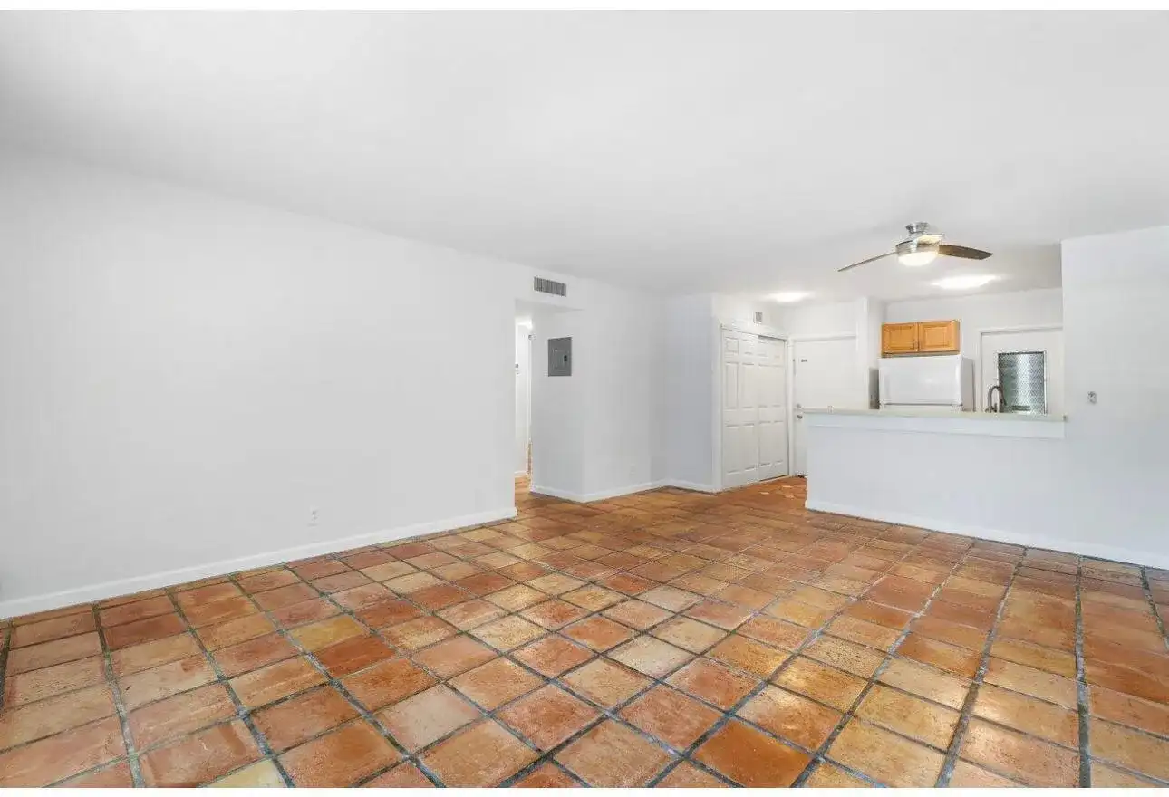 420 SE 2nd Avenue # 2, Deerfield Beach FL 33441