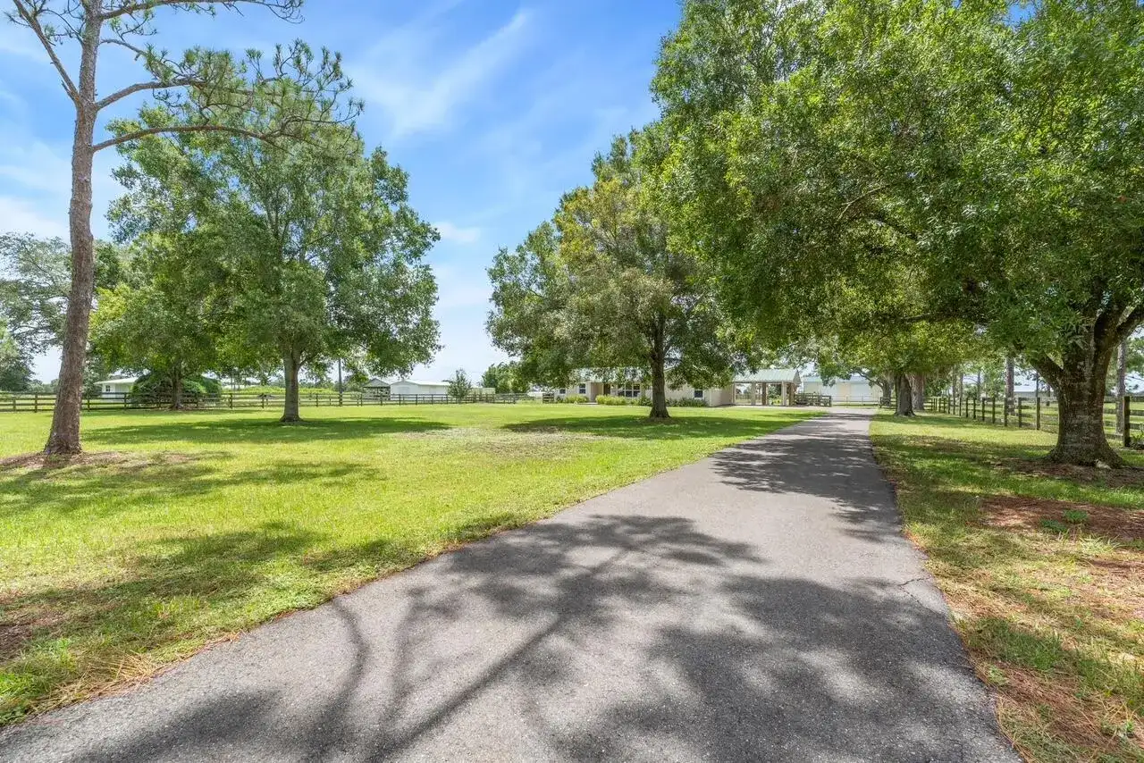15700 SW PALOMINO Street, FL 34956 photo 2