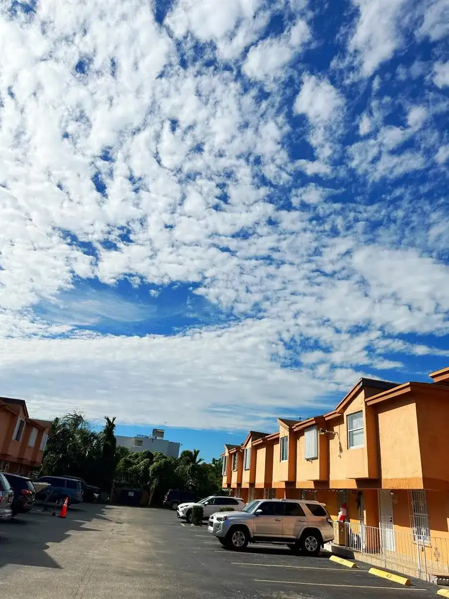 1701 W 42ND Place # 43, Hialeah FL 33012 photo 3