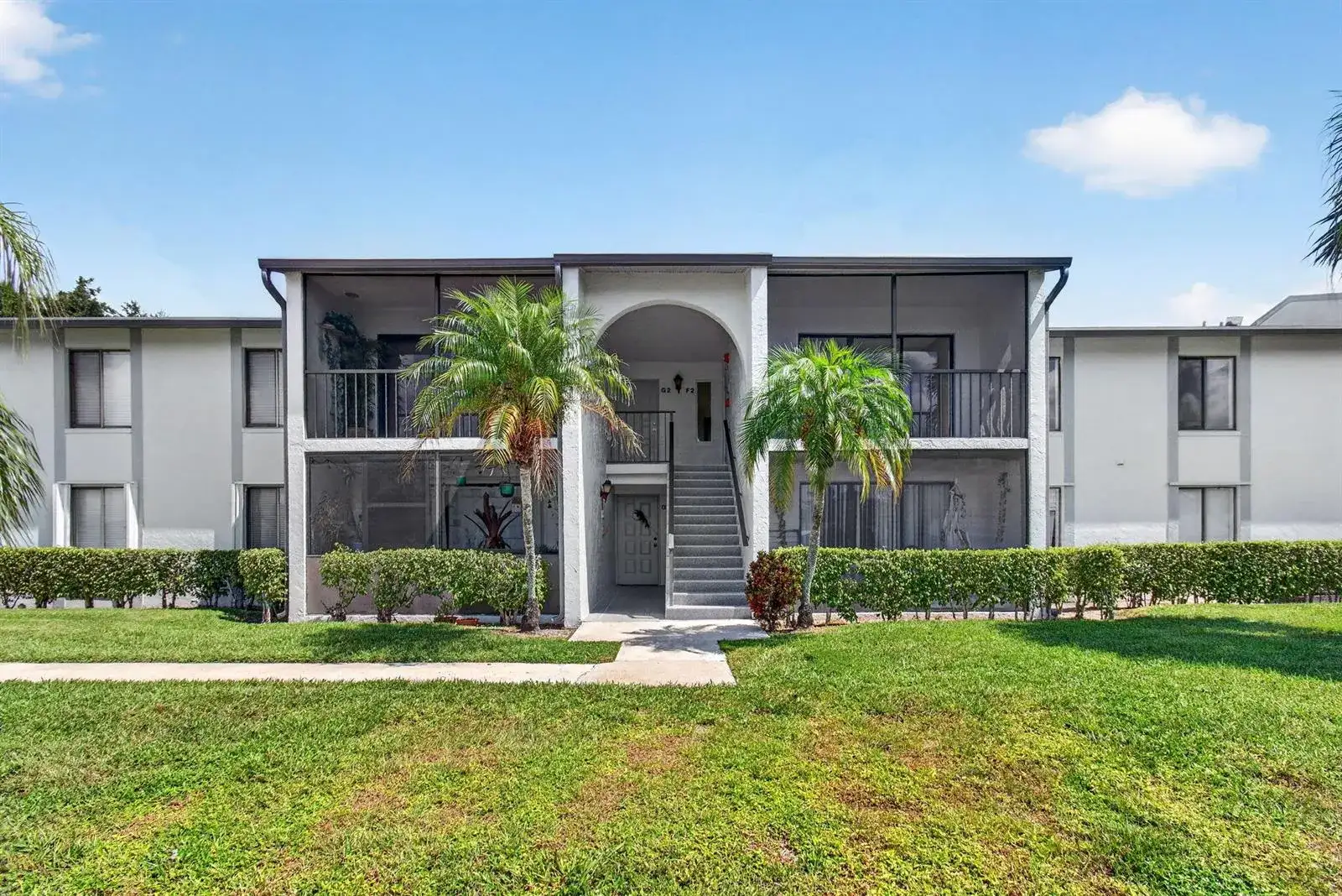 1010 Green Pine Boulevard # F2, West Palm Beach FL 33409 photo 4