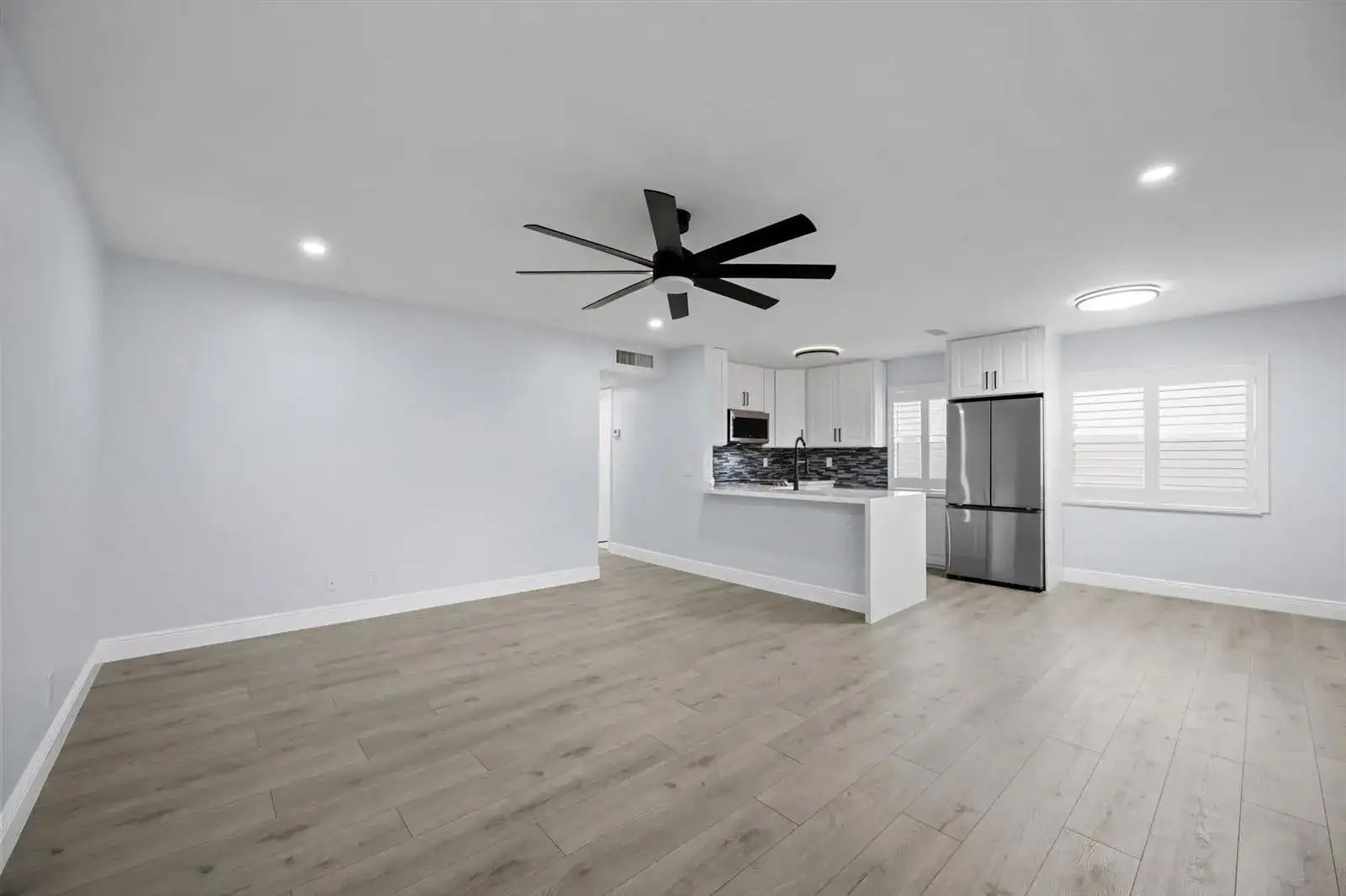 29 Burgundy Drive # A, Delray Beach FL 33484 photo 5