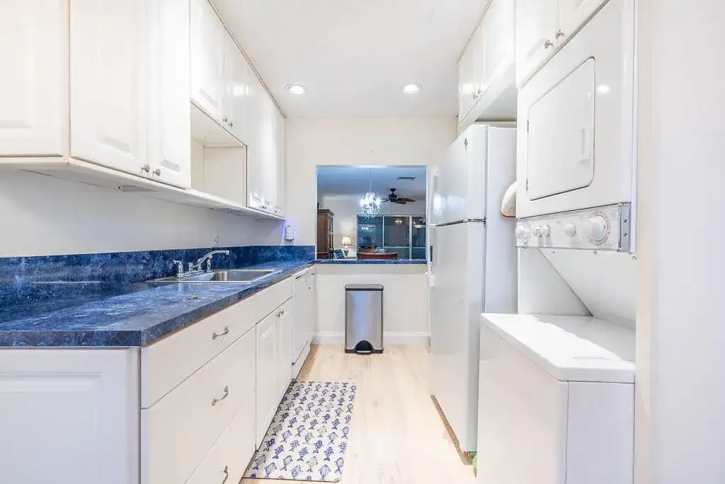 2381 SHADY Lane # B, Delray Beach FL 33445 photo 2