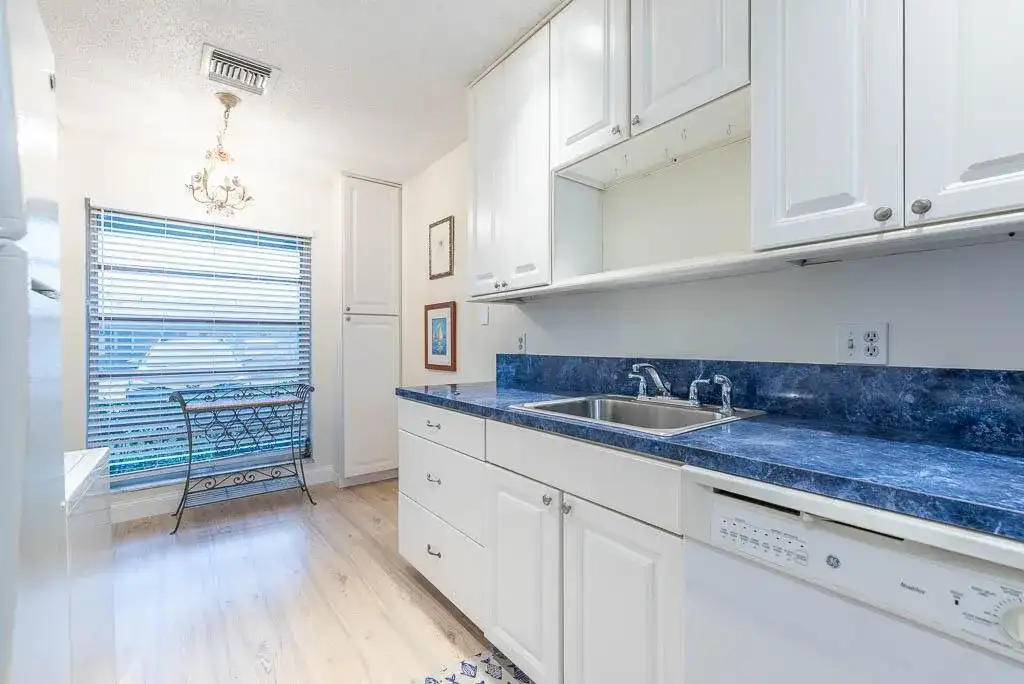 2381 SHADY Lane # B, Delray Beach FL 33445 photo 3