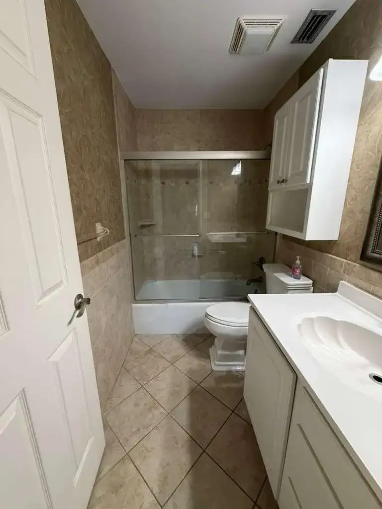 2050 Oleander Boulevard # 202, Fort Pierce FL 34950 photo 4