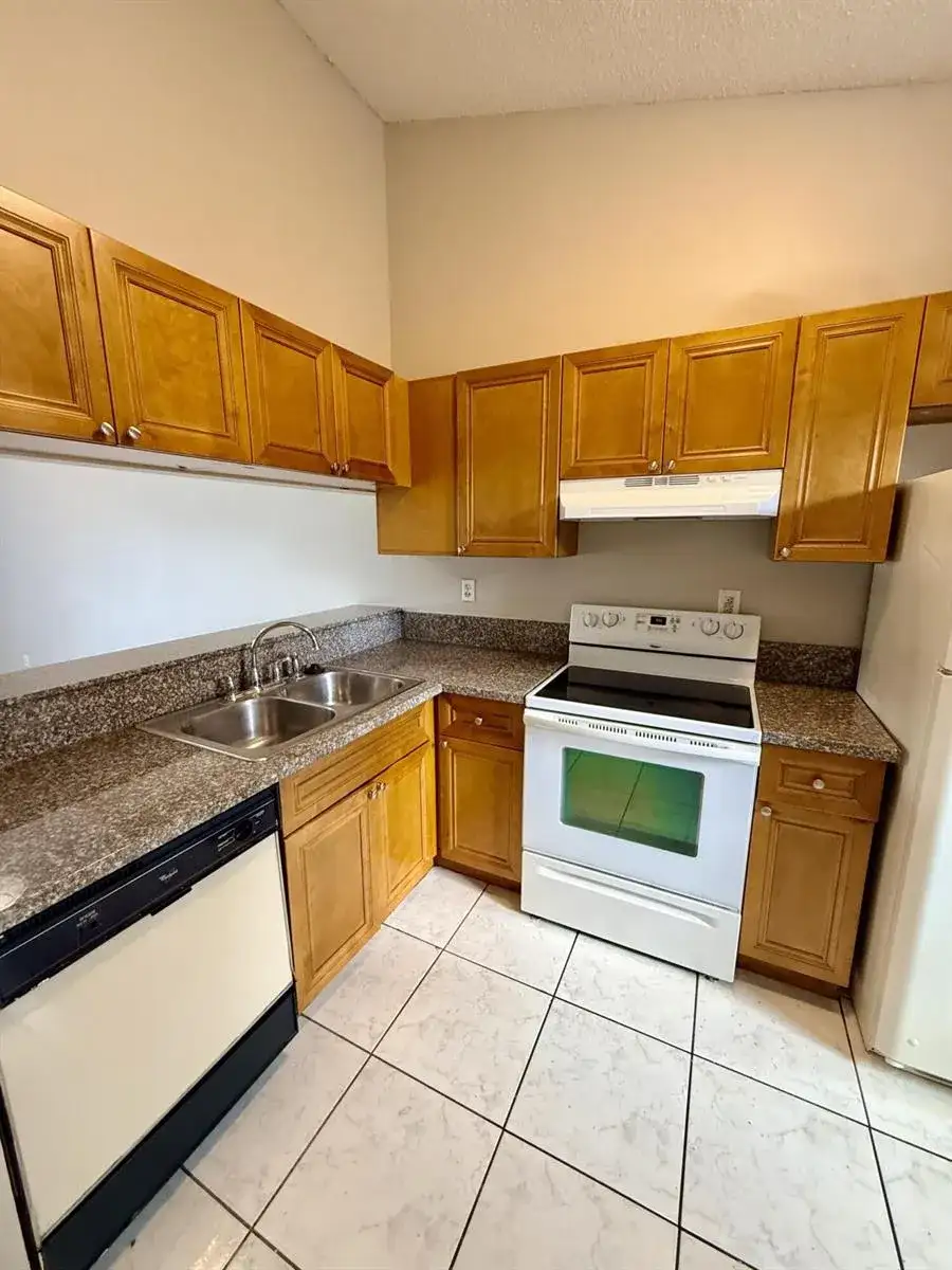 11632 NW 23rd Court, Coral Springs FL 33065 photo 2