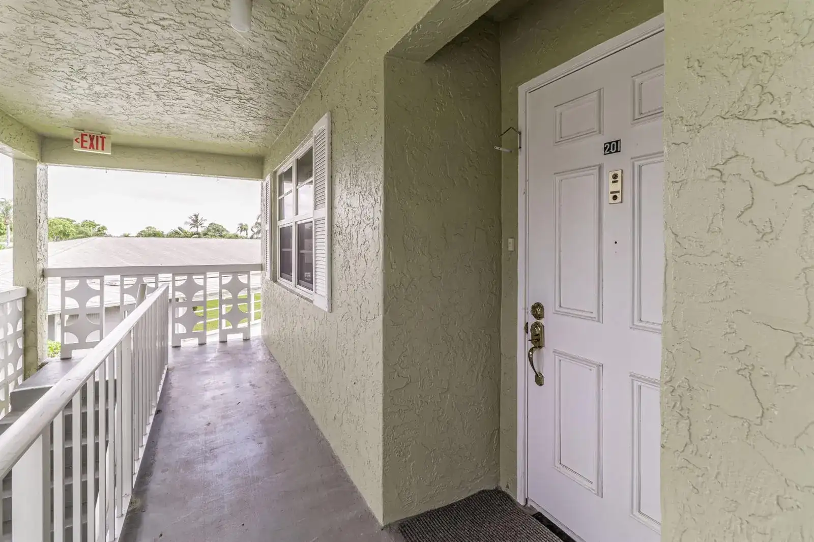 2460 Juniper Drive # 201, Delray Beach FL 33445 photo 3