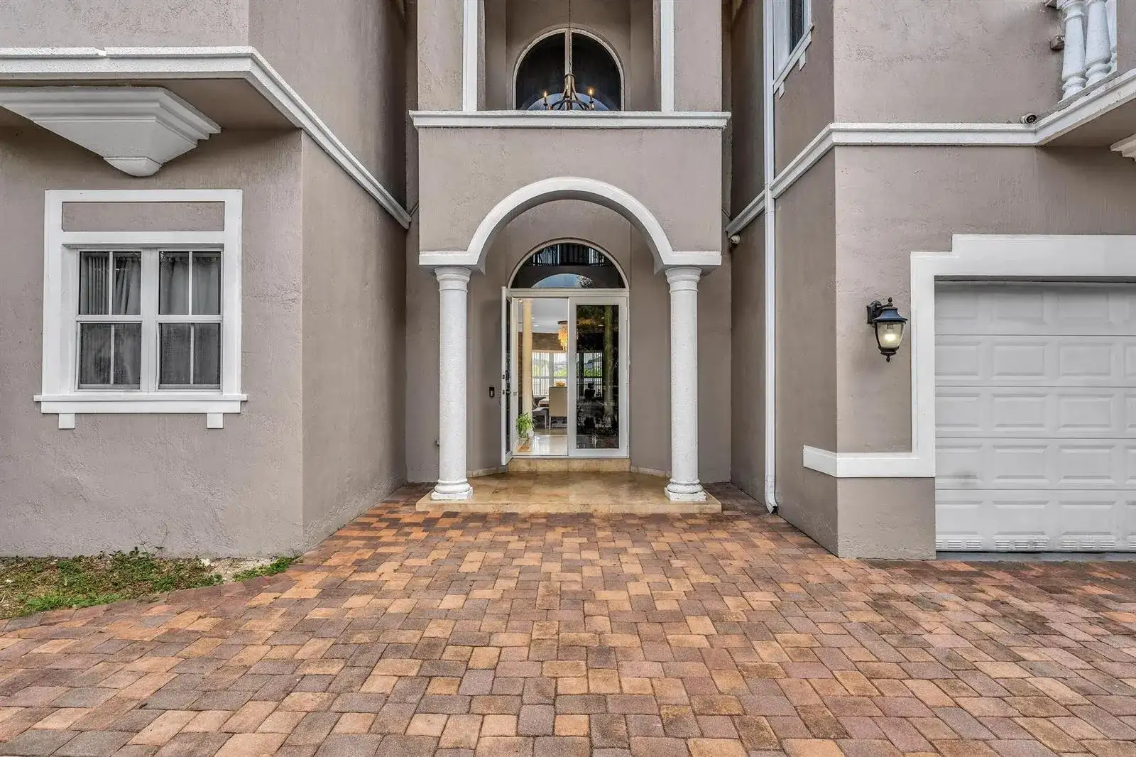 3521 FOREST VIEW Circle, Dania Beach FL 33312 photo 2