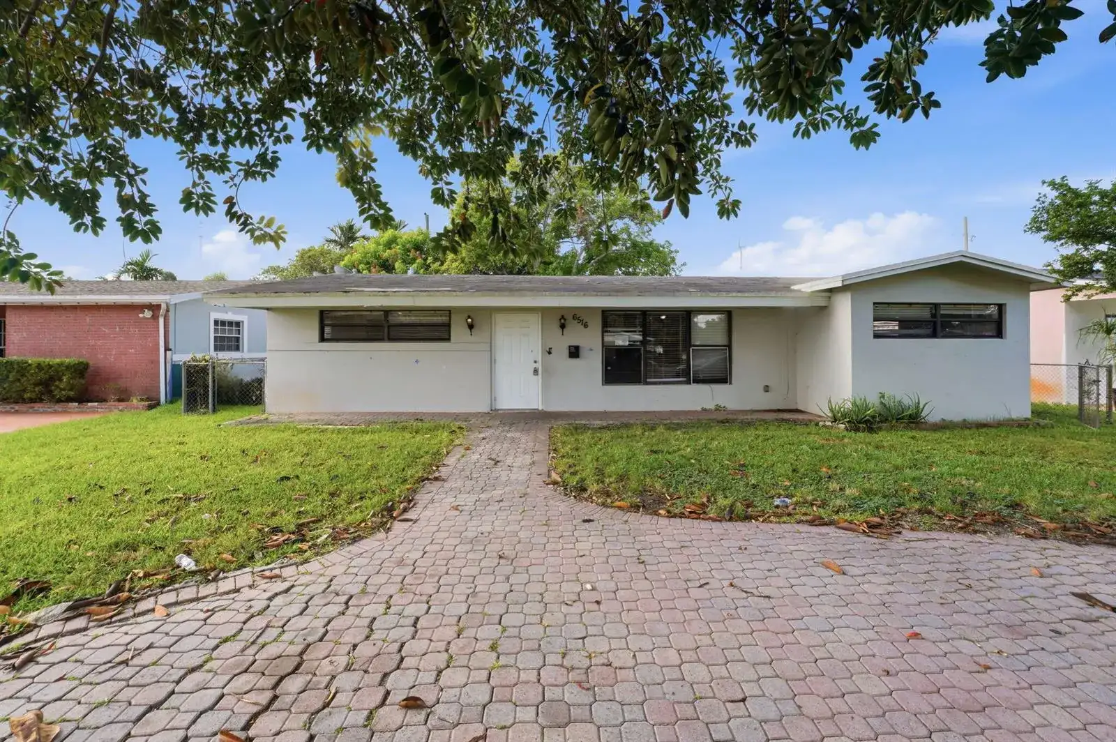 6516 SW 33RD Street, Miramar FL 33023 photo 2