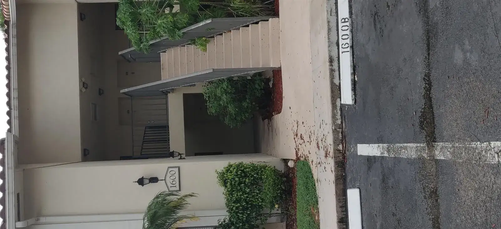 1600 BALFOUR POINT Drive # F, West Palm Beach FL 33411