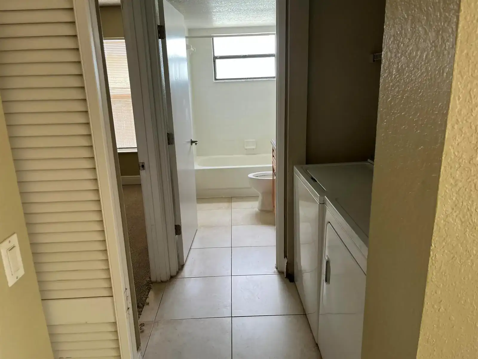 1600 BALFOUR POINT Drive # F, West Palm Beach FL 33411 photo 4