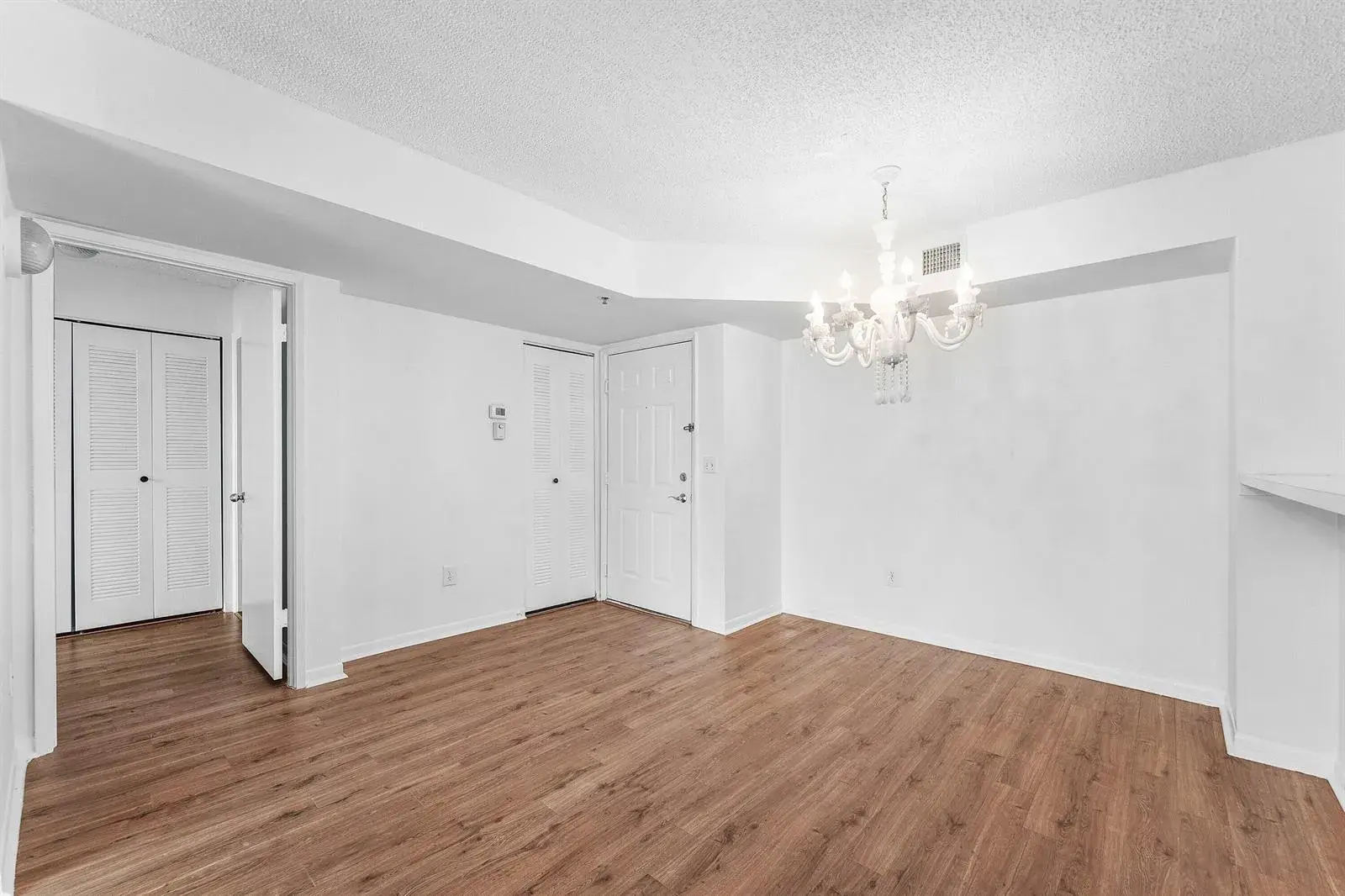 167 Yacht Club Way # 205, Hypoluxo FL 33462