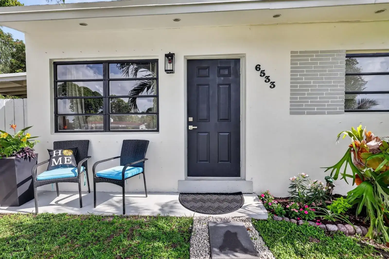 6533 SW 19TH Street, Miramar FL 33023 photo 2