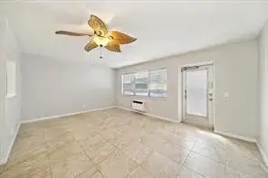 114 NORTHAMPTON F # 114, West Palm Beach FL 33417